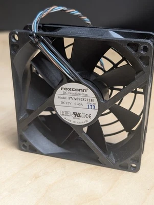 Ventilador Foxconn DC sem escova PC Case .40A12V 4 pinos 90x25mm HP original - Imagem 1 de 4