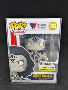 Funko Pop! - WONDER WOMAN (Glow) - Wonder Woman 80 Amazon Excl. #393 SHIPS FAST! - Picture 1 of 7