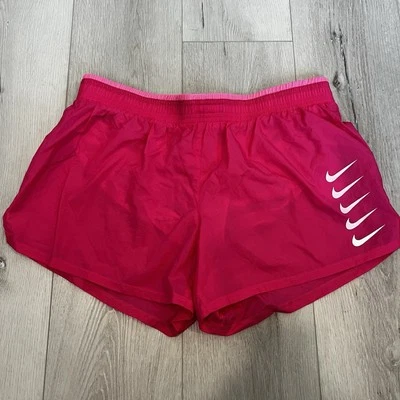 Pantalones cortos para correr Nike Swoosh Run rosa blanco brillante para mujer talla grande nuevos con etiquetas Foto 1 de 4