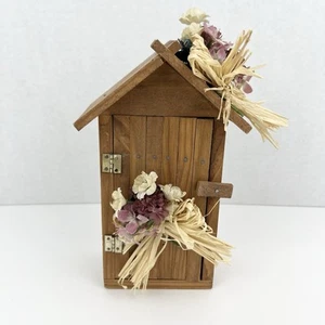 Vintage Wooden Country Toilet Outhouse European Style Floral Wood Decor - Picture 1 of 6