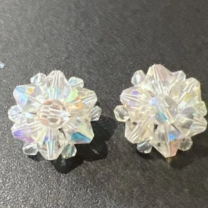 vintage clip on earrings Crystal Beads  - Picture 1 of 10