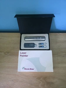 Puntatore laser interattivo per lavagna bianca e telecomando - Foto 1 di 2