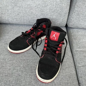 Nike Air Jordan Flight Youth talla 6,5 negro rojo 2014 - Imagen 1 de 10