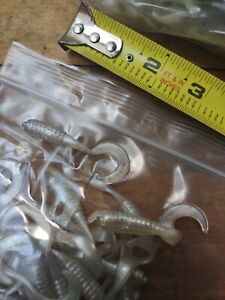 100ct 2.25" Platinum Silver Curly Tail Grub bait Plastic Soft Fishing crappie