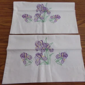 ANTIQUE WHITE COTTON PILLOWCASE SET OF 2 HAND EMBROIDERED PURPLE IRIS FLOWERS - Picture 1 of 4