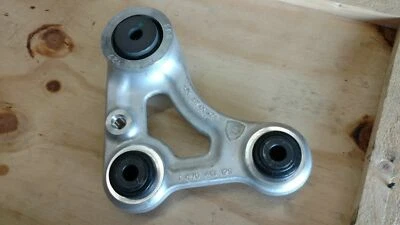 LAMBORGHINI AVENTADOR BRAZO PALANCA ESLABÓN DE CONEXIÓN ACOPLAMIENTO VARILLA JUNTA OE 470413127  Foto 1 de 4