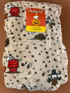 Peanuts Snoopy Blanket Tan Thanksgiving Fall Velvet Soft Sofa Throw 70" x 50"NEW - Picture 1 of 7