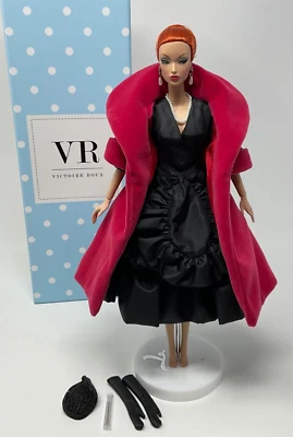 Victoire Roux EAST 59th Monte Carlo Integrity Toys FR 穿衣娃娃 请阅读 — 第 1/4 张图片
