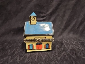 Porzellan handbemalt Hausform Limoges Stil aufklappbar Schmuck Ring Pillendose - Bild 1 von 7