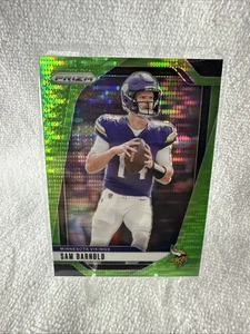 Panini Prizm 2024 - Sam Darnold #185 Pulsar Prizm verde neón - Imagen 1 de 2