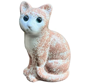 Estatuilla de gato blanco de cerámica de vidrio ojos azules pintada a mano Portugal ELPA Alcobaca - Imagen 1 de 11