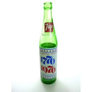 Vintage Sodaflasche 7 Up Bicentennial 1776 Gedenkflasche Retro Deko - Bild 1 von 5