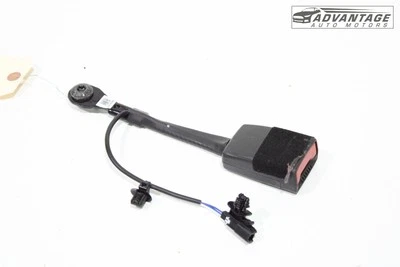 Chevrolet Malibu 2019-2025 cinturón de seguridad del lado del pasajero delantero derecho hebilla OEM Foto 1 de 4