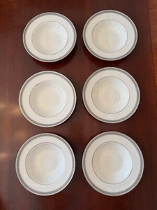 Royal Doulton Ravenswood China: set di 6 ciotole per zuppa bordate - Foto 1 di 3