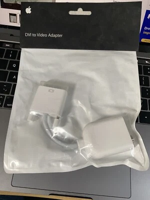 Apple DVI to Video Adapter  Genuine OEM Apple Adapter MA026ZM/A UK - Image 1 of 4