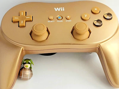 Club Nintendo Wii Golden Classic Controller pro Gold Mario Game  Official - Image 1 of 4