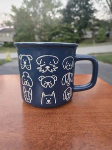 DOG FACES NAVY 18 oz Mug Boston Warehouse Navy & Cream DOGS Coffee Cup Microwave - Picture 1 of 9