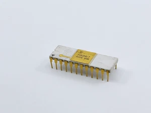 MBM10422A-7 Fujitsu ECL 1024-Bit RAM 256x4 Memory 7ns IC Gold Ceramic CDIP-24 - Picture 1 of 3