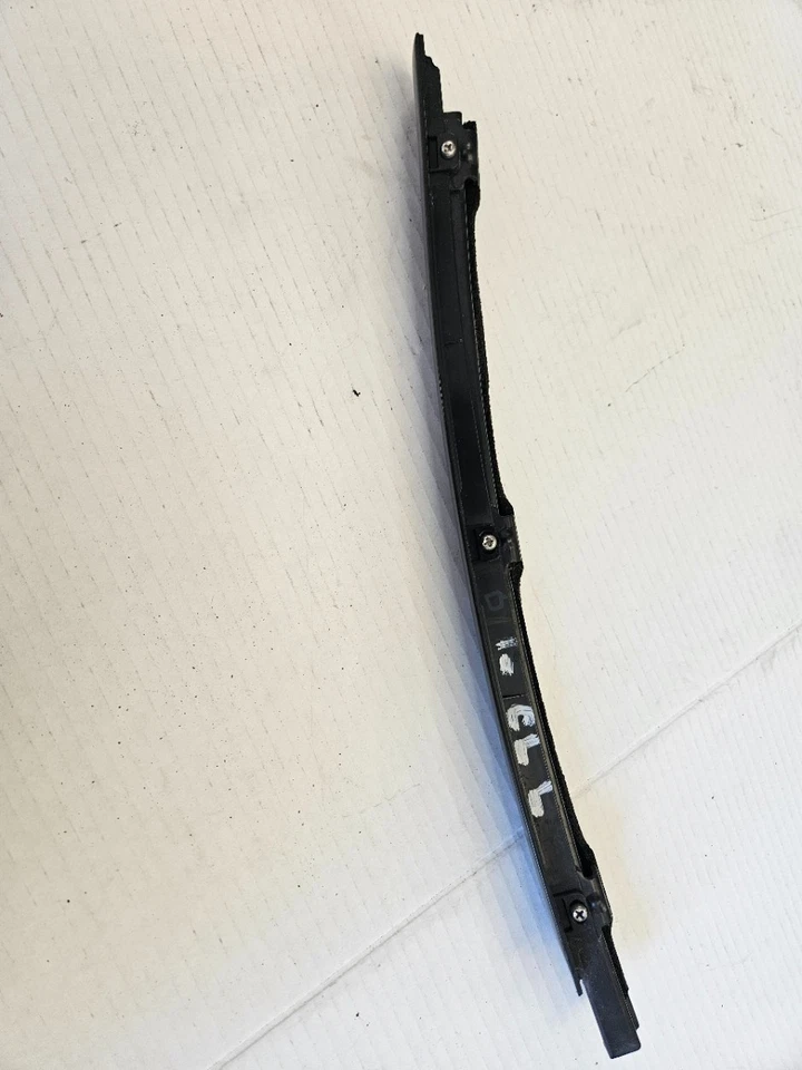 01-03 ACURA CL LEFT DOOR TAPE OR BLACK EDGE TRIM SIDE OF GLASS ORIGINAL PART - Image 1 of 3