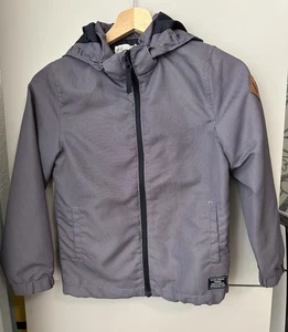 H&M Jungenjacke Gr. 128 Grau Kinder Jacke mit Kapuze, Wasserabweisend - Bild 1 von 5