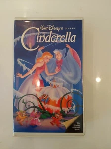 Walt Disney's Cinderella Black Diamond-The Classics VHS Tape 410 with Hologram - Picture 1 of 4