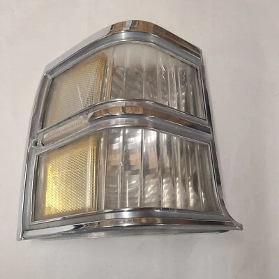 Buick Skylark 1975 1977 lámpara de estacionamiento lámpara de estacionamiento señal de giro 1976 GM OEM Foto 1 de 4