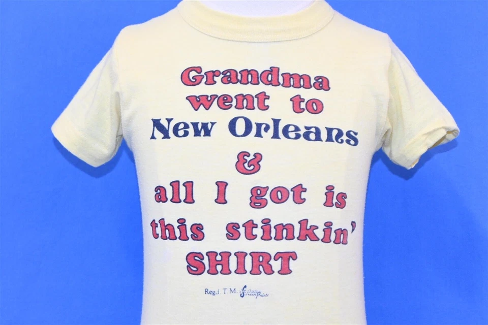 Camiseta de colección años 70 GRANDMA GO TO NEW ORLEANS & ALL I GOT IS THIS STINKIN JOVEN S  Foto 1 de 4