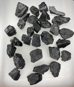 Lot SCHORL / SCHWARZER TURMALIN Roh (100gr) Black Tourmaline rough ,Tanzania - Picture 1 of 1