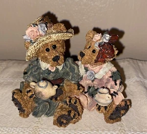 Figura Boyds Bears & Friends Collection Emma and Bailey Afternoon Tea 1995 - Imagen 1 de 8