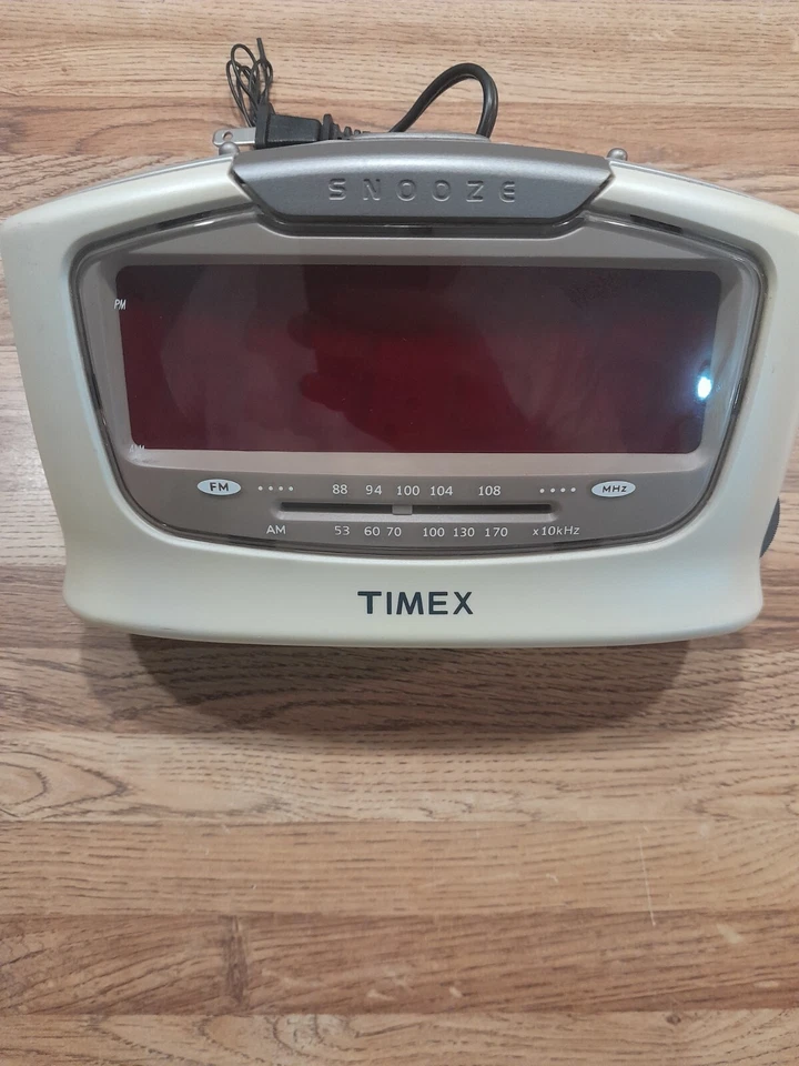 Timex T254W Jumbo Pantalla Digital Reloj Despertador Radio, AM/FM Blanco Perla 9v Backu Foto 1 de 4