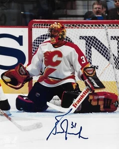 Signed Grant Fuhr Calgary Flames Autographed 8x10 Photo #1 Original - Picture 1 of 2