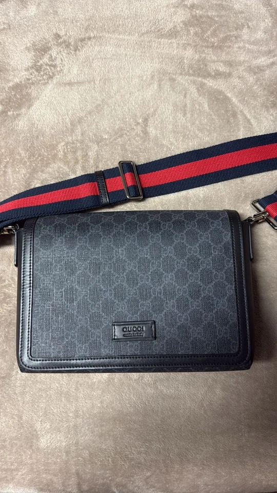 Tracolla uomo gucci - Immagine 1 di 4