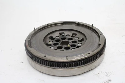 VW Passat B8 Facelift Zweimassenschwungrad 05L105266B - Image 1 of 4