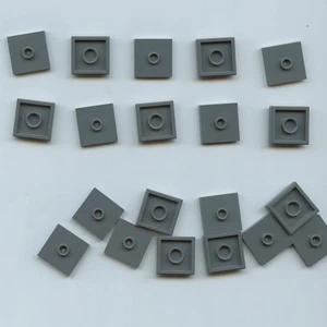 Lego x 20 DB graue Platte, modifiziert 2 x 2 mit Nut 1 Noppen in der Mitte (Jumper) - Bild 1 von 1