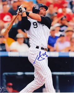 IAN STEWART COLORADO ROCKIES ACTION SIGNED 8x10 - Picture 1 of 1