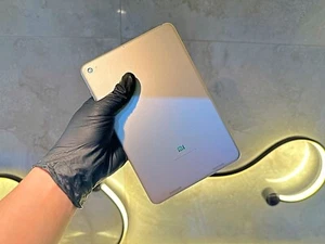 mi Tablet WINDOWS 10 ** Touch Smart-Tablet ** USBC ** FaceTime #z36 - Picture 1 of 9