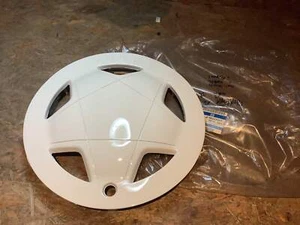 Opel Corsa A, Kadett D, Ascona C Radkappe 13“ weiß Original GM NEU - Bild 1 von 2