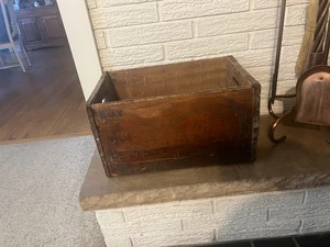 Vintage 1945 Pepsi Cola Bottle Cap Double Dot Wood Soda Bottle Advertising Crate - Picture 1 of 7