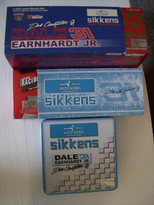 1997 SET DALE EARNHARDT JR SIKKENS 1/24 CWB WHITE & BLUE & 1/32 MATCHING TIN LOT - Image 1 of 4