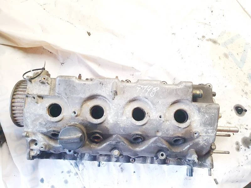 Toyota Corolla 2002 Engine Head Used, Genuine #1935308-06 - Image 1 of 4
