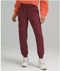 Lululemon Größe 2 Scuba High Rise HR Jogginghose MLWI Glühweinrot Neu mit Etikett $ 118 - Bild 1 von 5