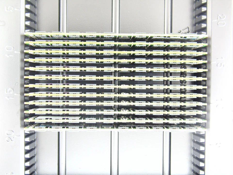 Lot of 12 Micron 16GB DDR3-1600 PC3-12800R 2Rx4 ECC REG DIMM MT36JSF2G72PZ-1G6E1 - Image 1 of 1