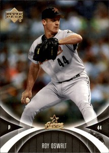 2005 UD Mini Jersey Collection Baseball Card #33 Roy Oswalt