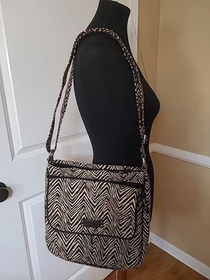 Bolso de correo Vera Bradley con doble cremallera estampado de cebra Foto 1 de 4