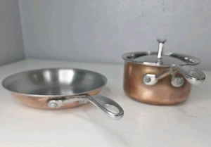 Lote de 2 sartenes Martha Stewart Everyday revestidas de cobre de 8" tapa de cacerola de 1,2 cuartos  - Imagen 1 de 8
