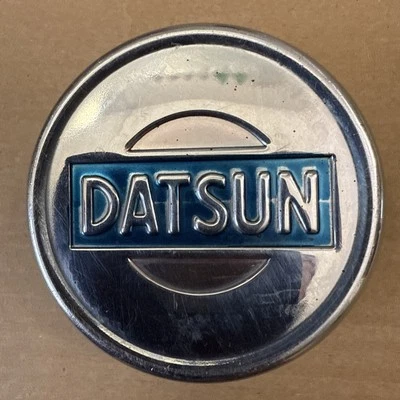 Tapa central de rueda Datsun vintage Foto 1 de 4
