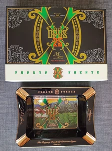 Arturo Fuente Opus X 25th Anniversary Black Limited Edition La Familia Aschenbecher - Bild 1 von 16