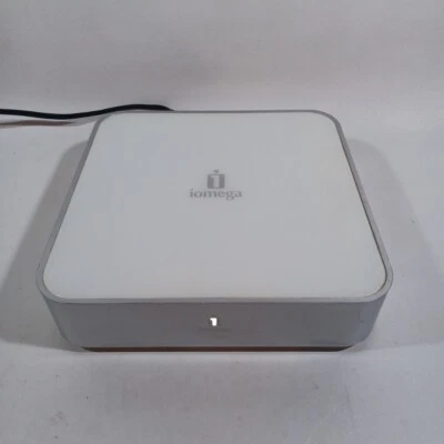 IOMEGA 640 GB 3.5" DESKTOP HARD DRIVE USB MMHDU 31810100 with cords - Image 1 of 4