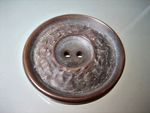 mega großer Knopf - 42mm - Kunststoff - Hornoptik - Mantelknopf - Bild 1 von 1