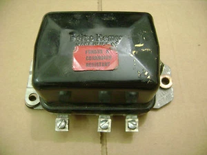 56-62 Ford Dodge Coche Camión Delco Remy 12V Regulador de Voltaje 26-35amp 1119274E - Imagen 1 de 4
